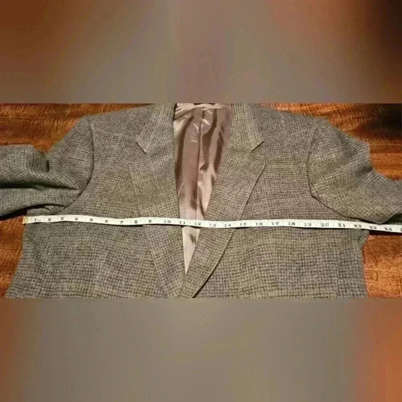 Hart shaffner and Marx coat - Picture 7 of 9